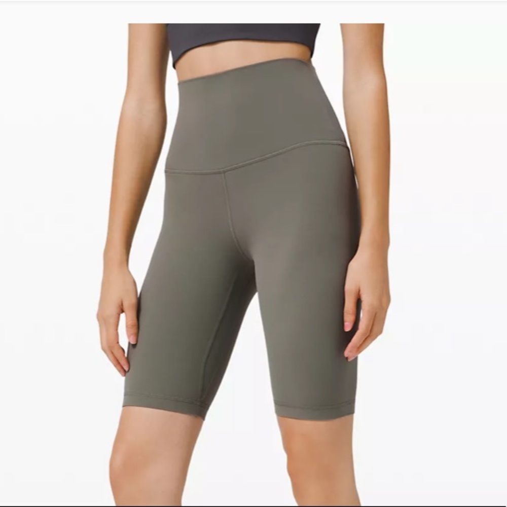 Lululemon high rise align grey sage WORN ONCE SZ 4